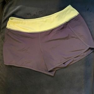 Under armour large gym shorts